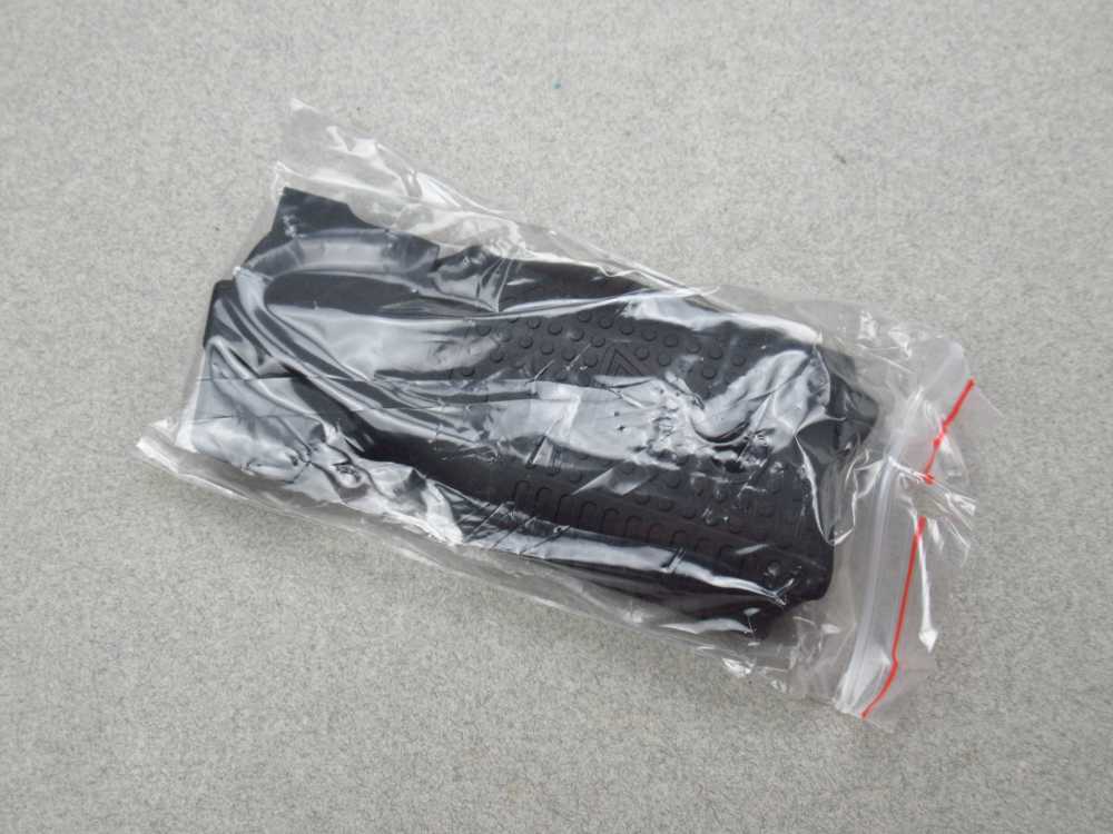 Unfired Factory New FB Radom VIS 100 Polish 9mm Luger pistol Mag98 vis100-img-64