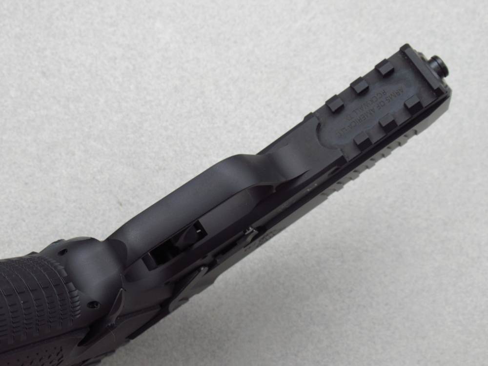 Unfired Factory New FB Radom VIS 100 Polish 9mm Luger pistol Mag98 vis100-img-43