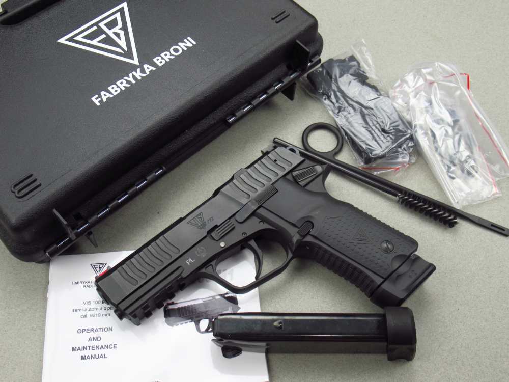 Unfired Factory New FB Radom VIS 100 Polish 9mm Luger pistol Mag98 vis100-img-0