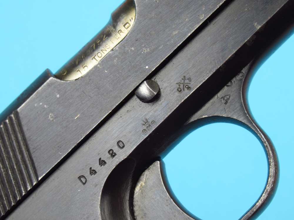 Rare WWII 1941 Slotted Polish Radom VIS pistol 9mm Luger German P38-img-2