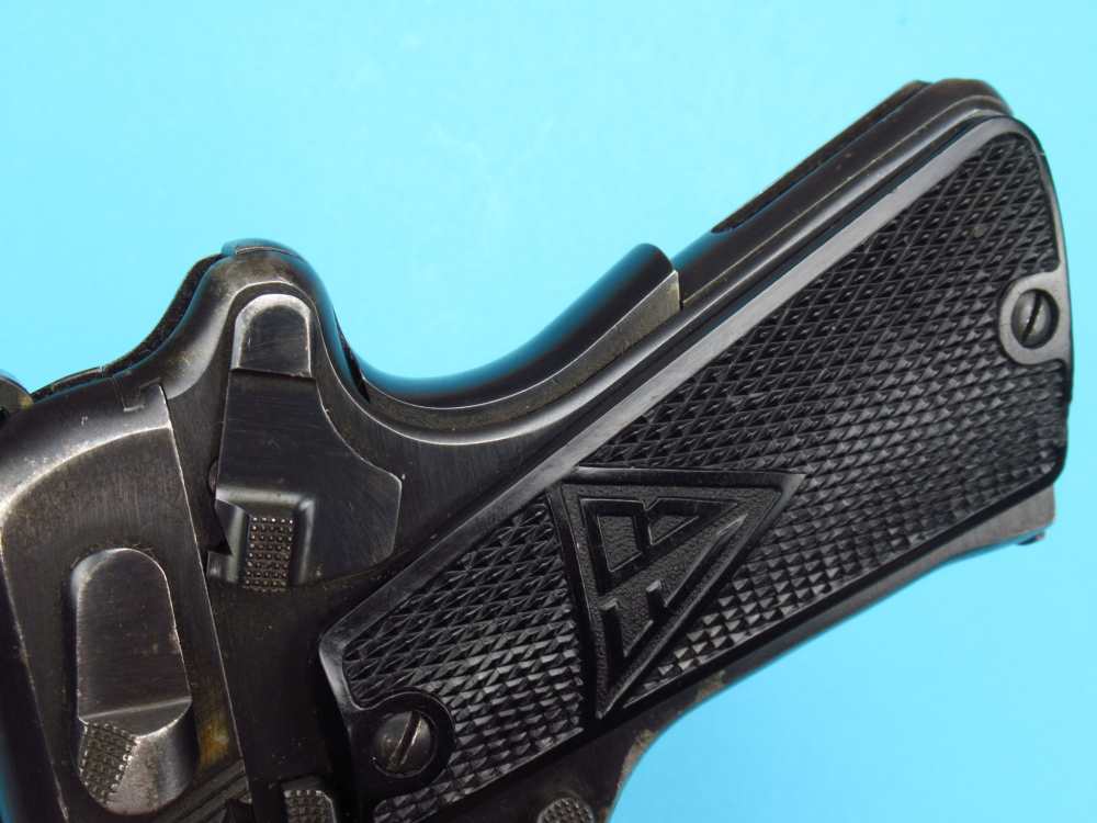 Rare WWII 1941 Slotted Polish Radom VIS pistol 9mm Luger German P38-img-30