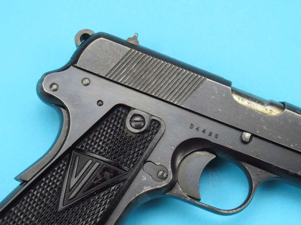 Rare WWII 1941 Slotted Polish Radom VIS pistol 9mm Luger German P38-img-40