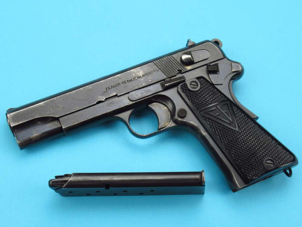 Rare WWII 1941 Slotted Polish Radom VIS pistol 9mm Luger German P38-img-0