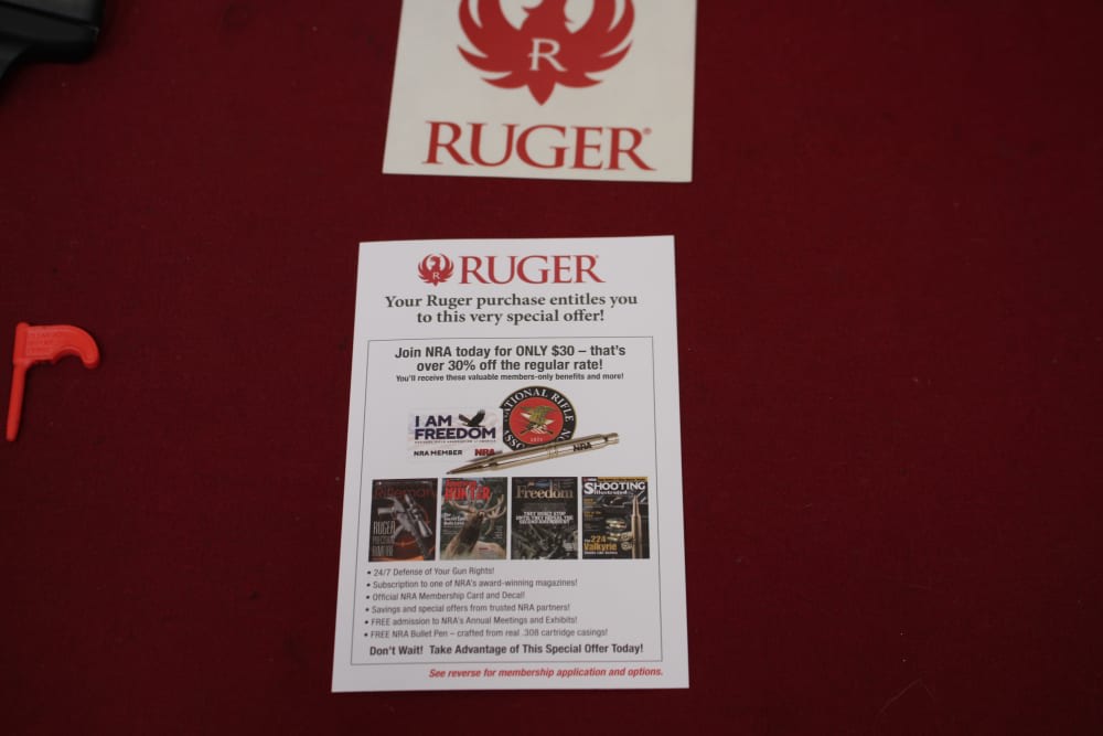 Ruger LCP .380 Pistol w/2.75" Bbl, Box, Mag, Holster, Manual - NICE - 2025-img-4