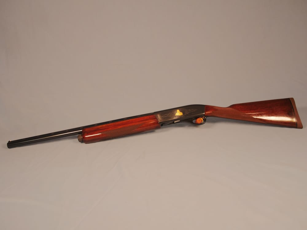 Beautiful Sam Walton 1100 12 Ga Shotgun, new unfired-img-1