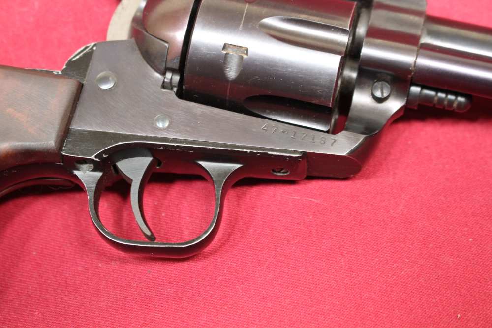 Ruger Blackhawk .41 Magnum - New Model w/6.5" Barrel, Adj Sights - 1987-img-4
