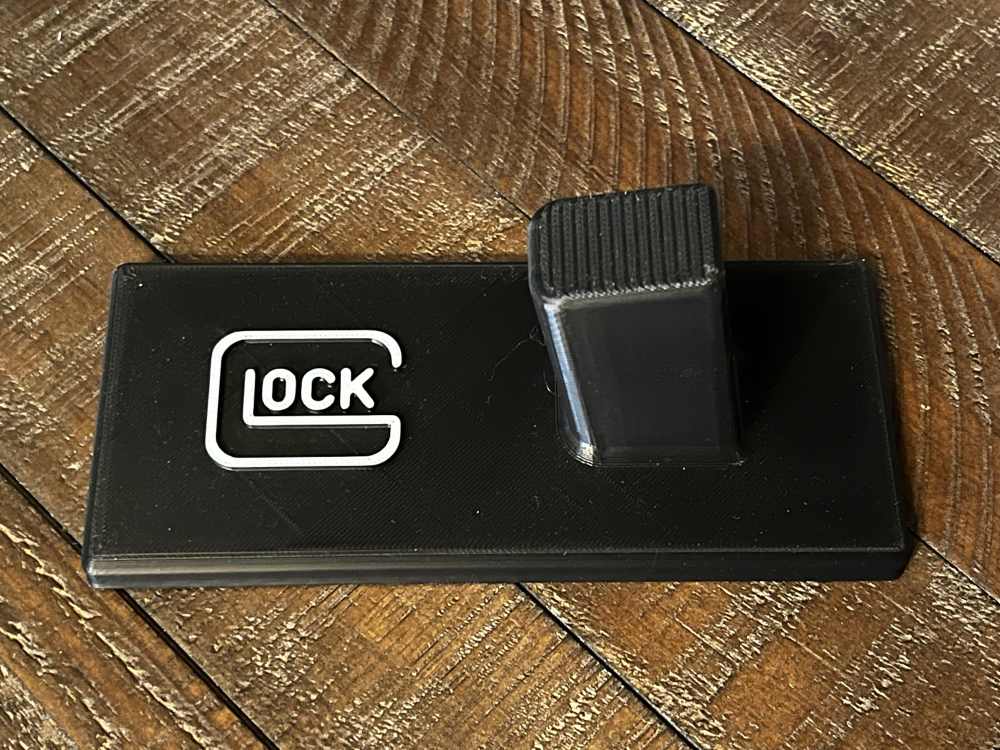 Glock Pistol Stand - Custom 3D Printed Display-img-3