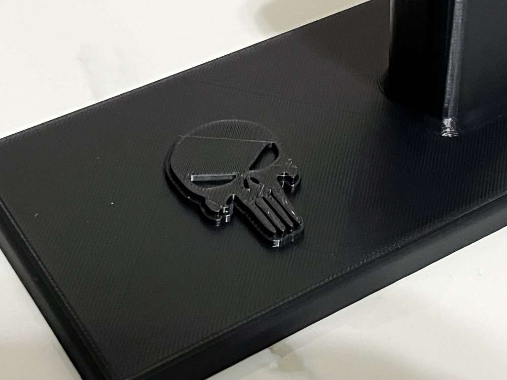 Punisher Themed Glock Pistol Stand All Black Custom 3D Printed Display-img-1