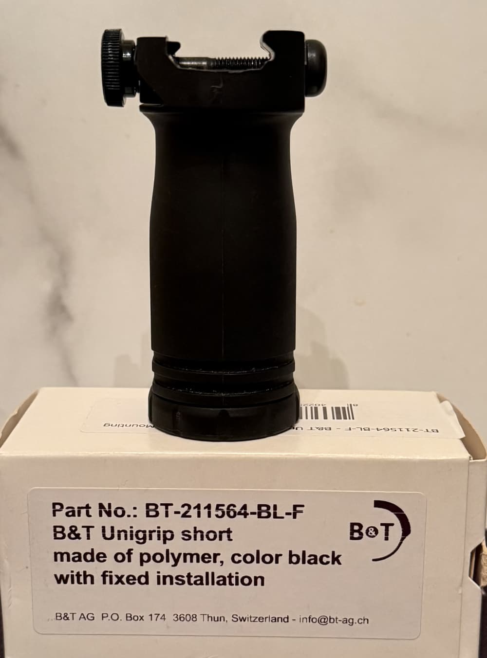 B&T Short Vertical Grip BT-211564 Used Excellent Condition-img-1