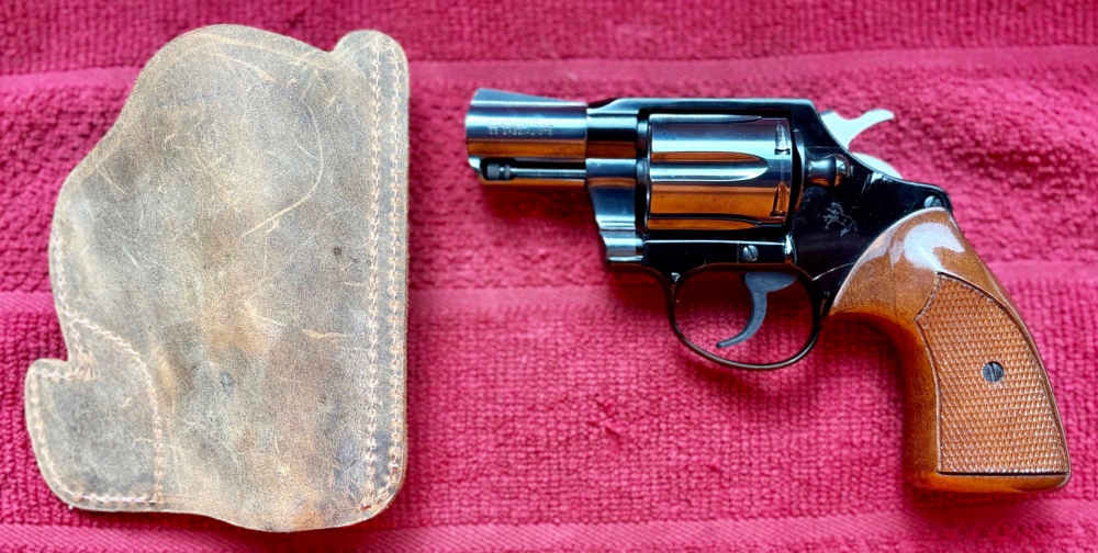 Colt Cobra - 2nd Issue - 1974 - 38 Special-img-1