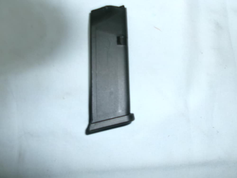 GLOCK 19 MAGAZINE 10 RD.-img-1