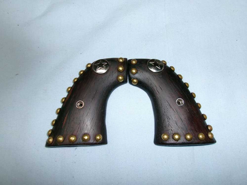 RUGER SINGLE SIX REVOLVER GRIPS-img-0