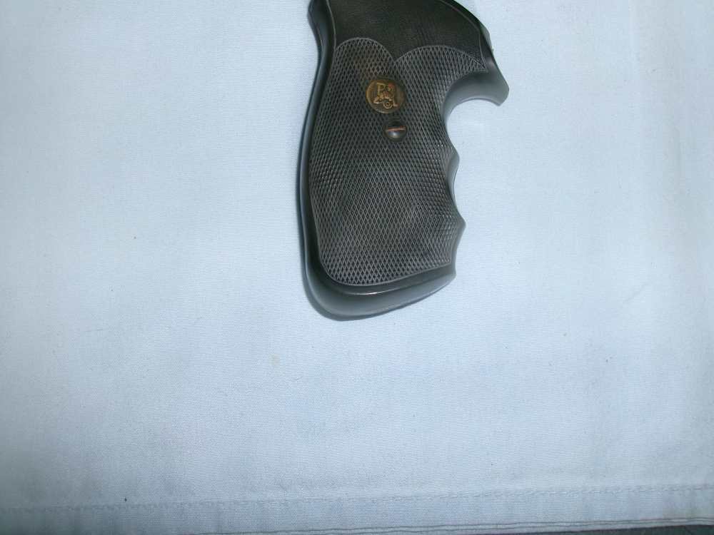 PACHMAYR GRIPPER S&W "N" FRAME REVOLVER GRIPS-img-0