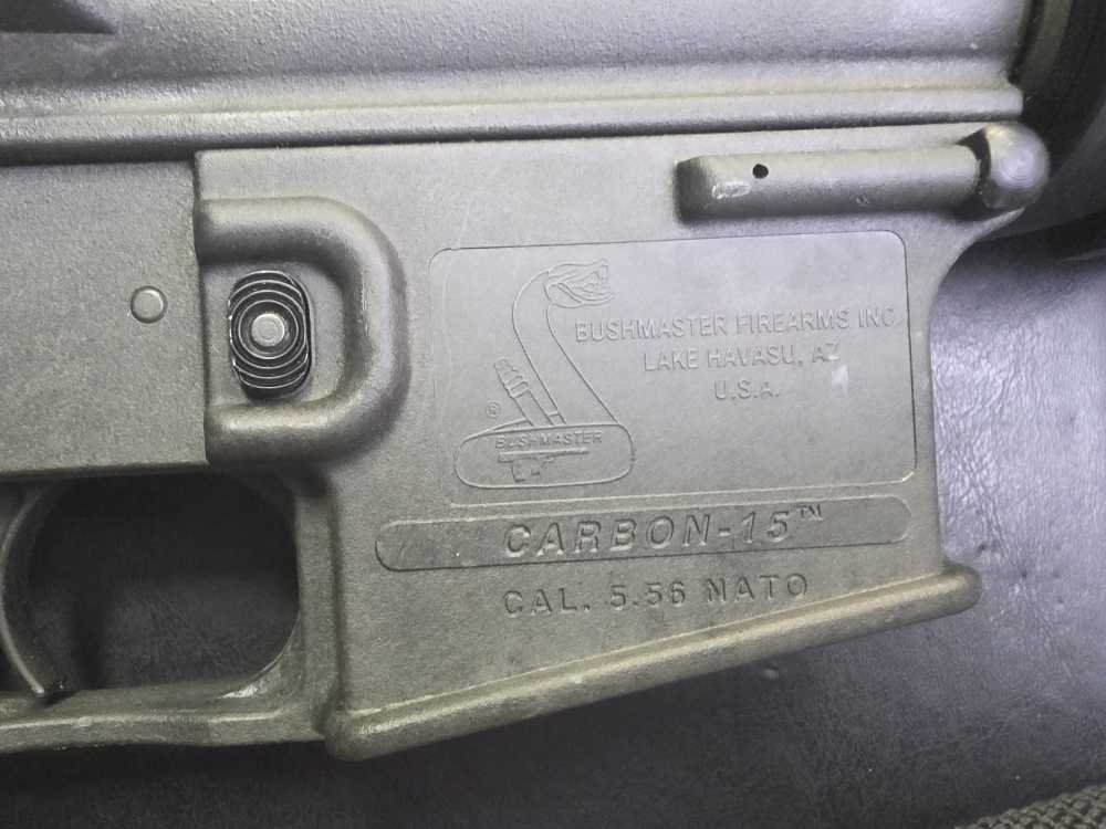 BUSHMASTER CARBON 15 5.56MM SEMI AUTO RIFLE-img-4