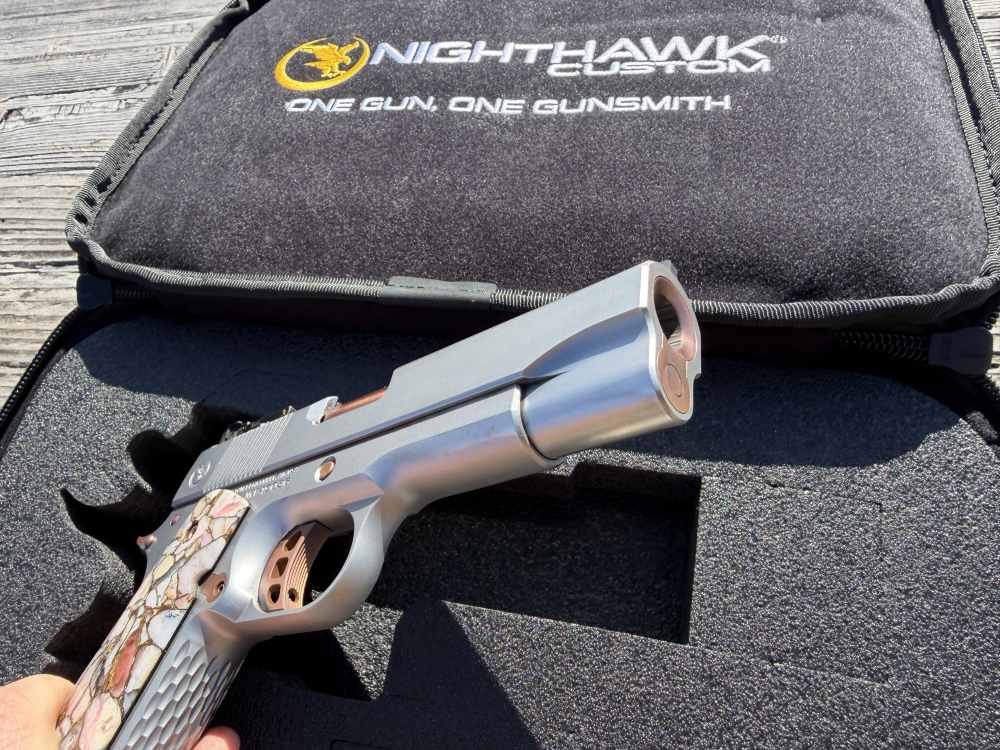 Nighthawk Custom Lady Hawk 2.0 - 45 ACP- Bull Barrel - Tritium Sights-img-10