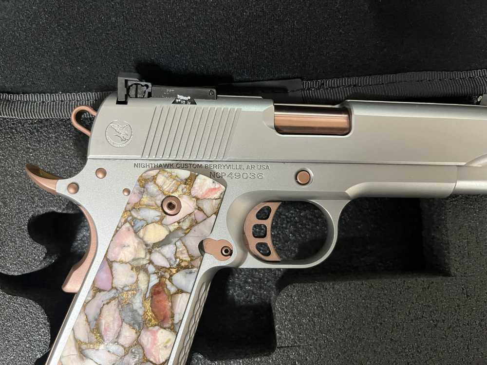 Nighthawk Custom Lady Hawk 2.0 - 45 ACP- Bull Barrel - Tritium Sights-img-18