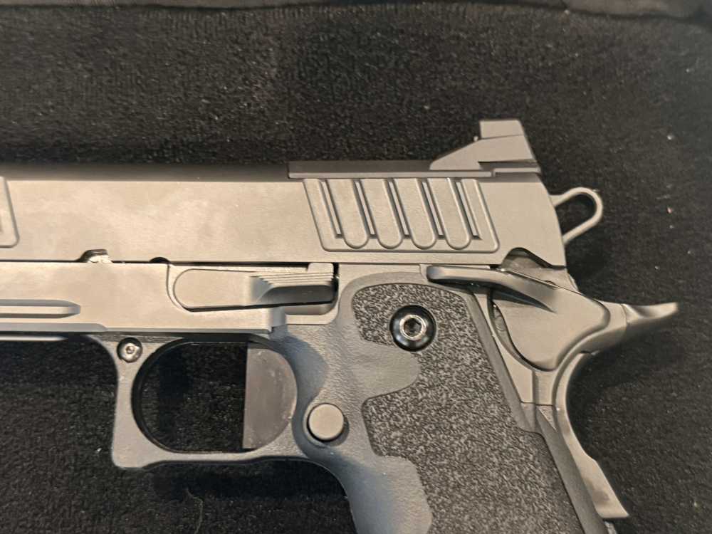 STACCATO XC 2011 9MM - UNDER 500 RDS - RED DIRT TRIGGER - OPTIC PLATES-img-7