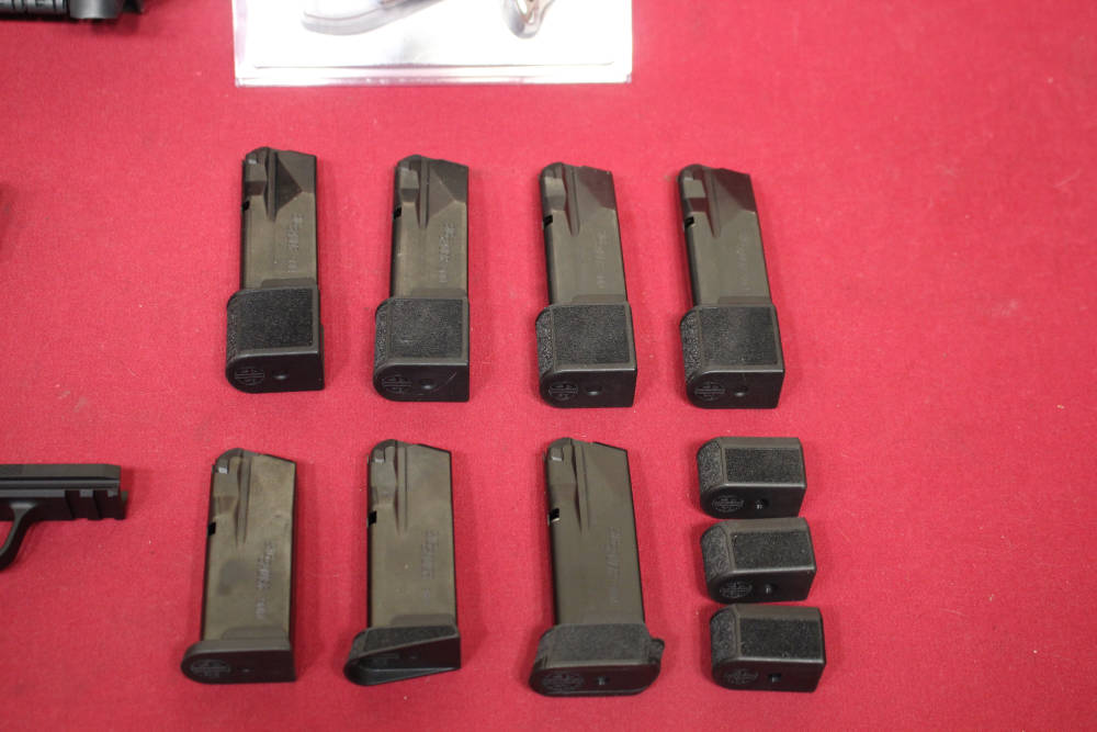 Sig P365 Micro 9mm Pistol w/3 Frames, 7x Mags, 4x Holsters, etc. - 2019-img-2