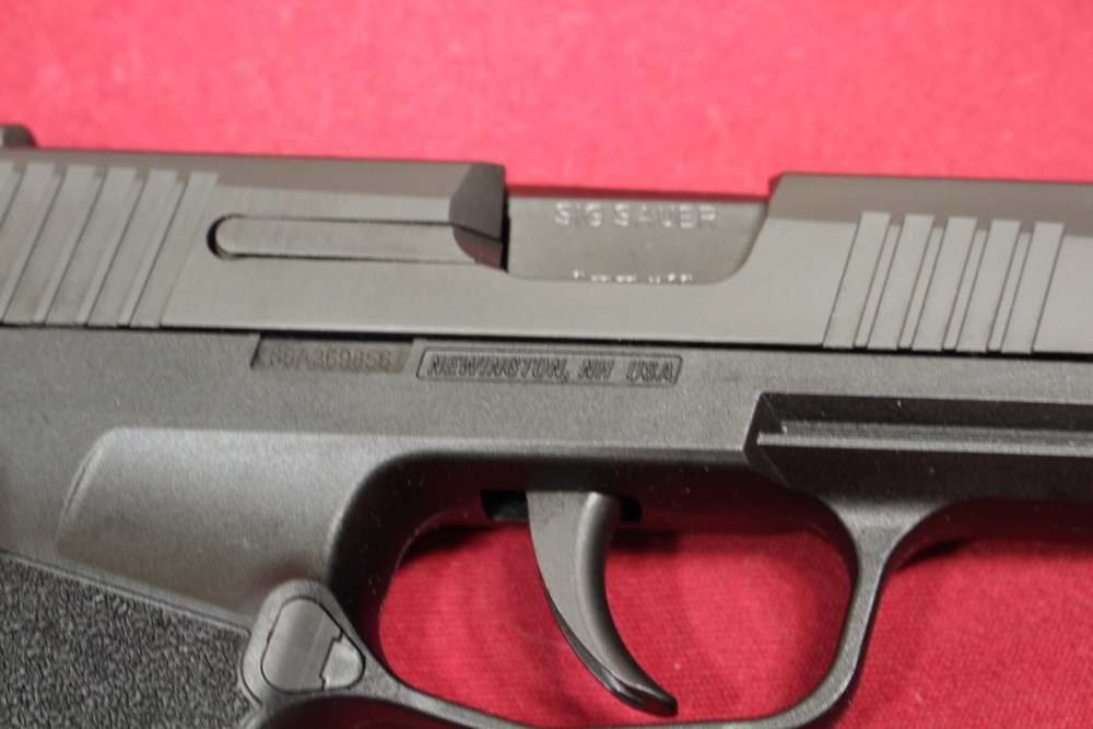 Sig P365 Micro 9mm Pistol w/3 Frames, 7x Mags, 4x Holsters, etc. - 2019-img-18