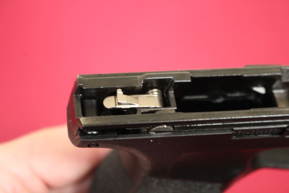 Sig P365 Micro 9mm Pistol w/3 Frames, 7x Mags, 4x Holsters, etc. - 2019-img-34
