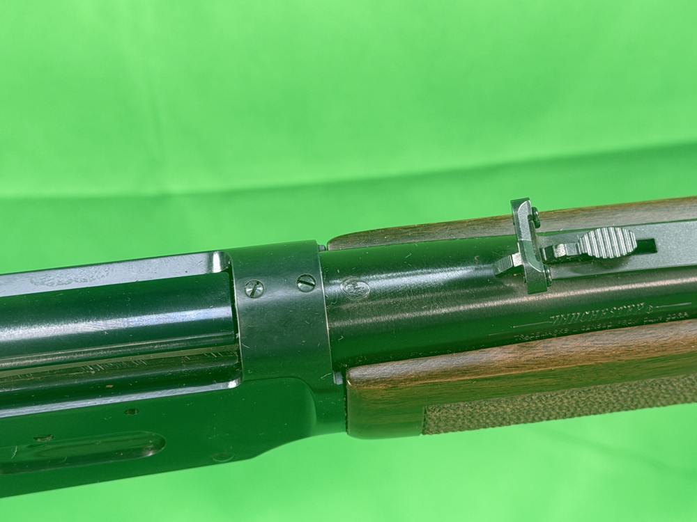 Winchester Model 9410 Lever action Shotgun 94 410 20” Looks unfired -img-19