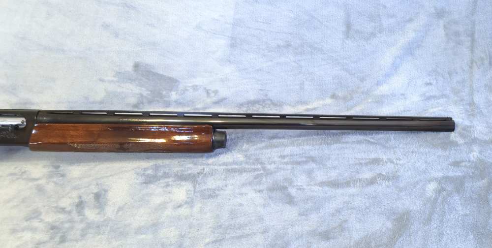 "1981" Remington Model 1100 12-Gauge Shotgun – Exquisite Condition!-img-6