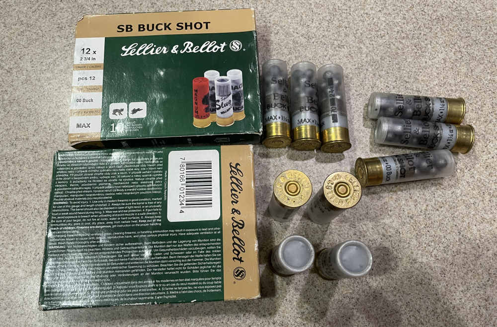 Sellier & Bellot 12 Gauge 2.75" Shells - 00 Buckshot - SB12BSE - 200 Rds.-img-2