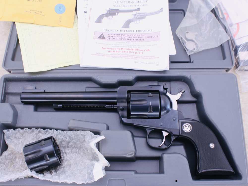 Ruger New Model Blackhawk Convertible 357Mag/9mm/6.5" Blued Mint w/Box-img-0