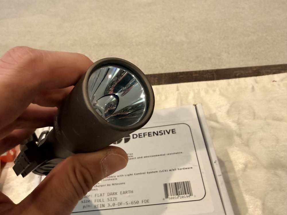 Cloud Defensive REIN 3.0 FDE - Dual Switch - Torrent Mount - 2 Batteries-img-3