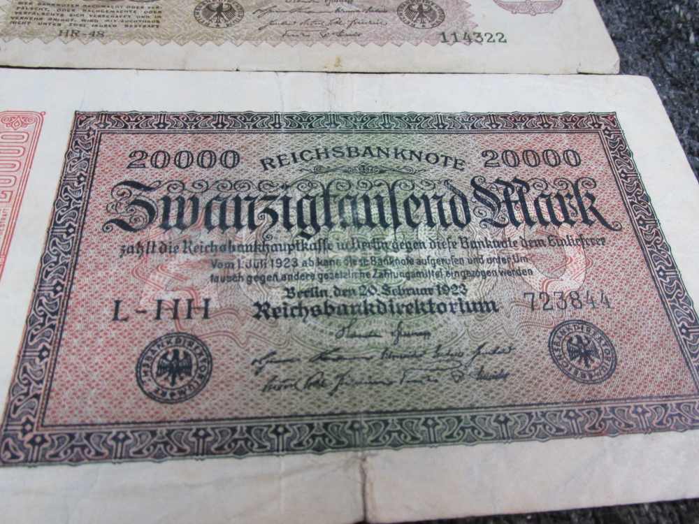LOT OF 15 PIECES WWII ERA WORLDWIDE PAPER MONEY-ALL GERMAN & JAPANESE-img-5