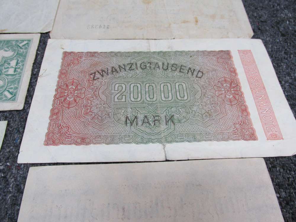 LOT OF 15 PIECES WWII ERA WORLDWIDE PAPER MONEY-ALL GERMAN & JAPANESE-img-14