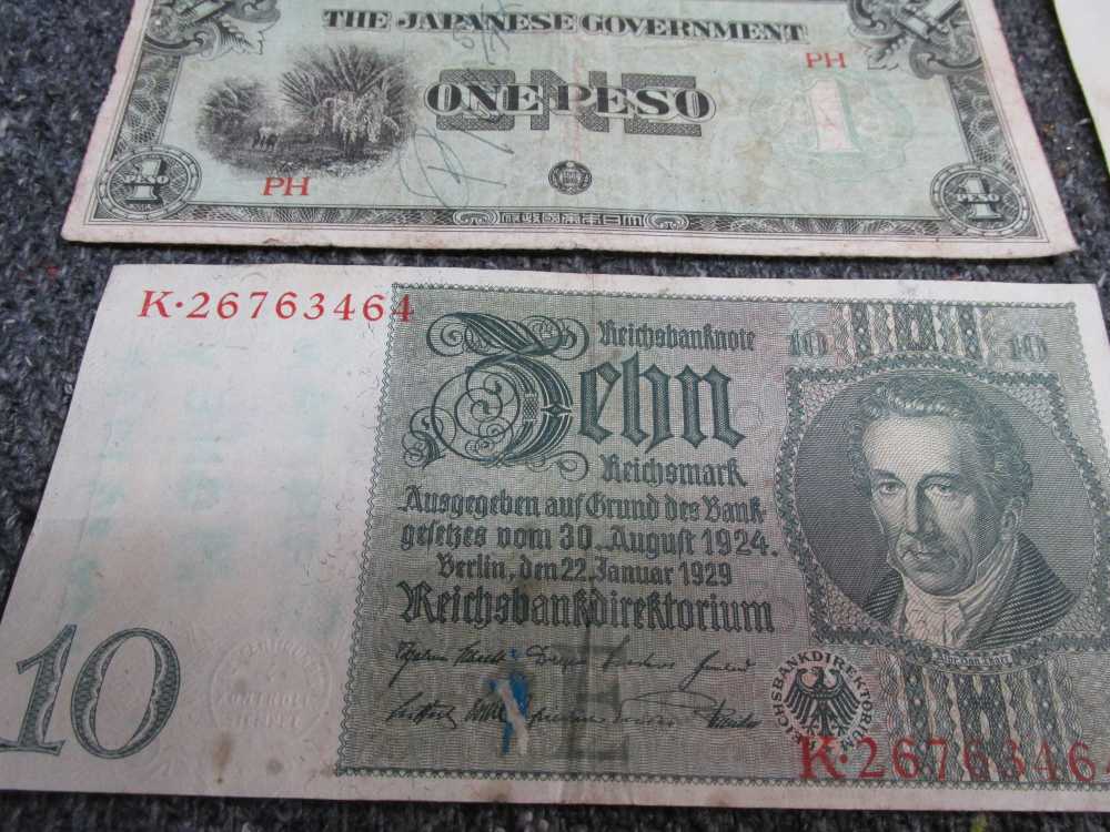 LOT OF 15 PIECES WWII ERA WORLDWIDE PAPER MONEY-ALL GERMAN & JAPANESE-img-4