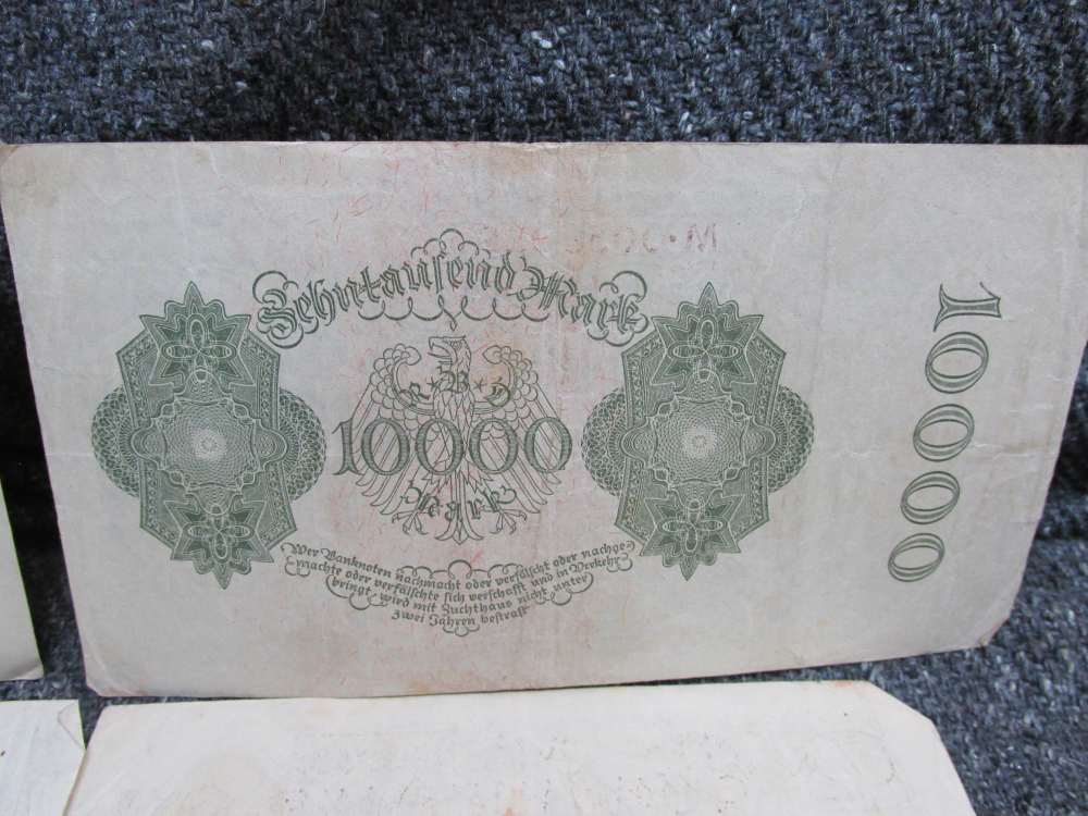 LOT OF 15 PIECES WWII ERA WORLDWIDE PAPER MONEY-ALL GERMAN & JAPANESE-img-15
