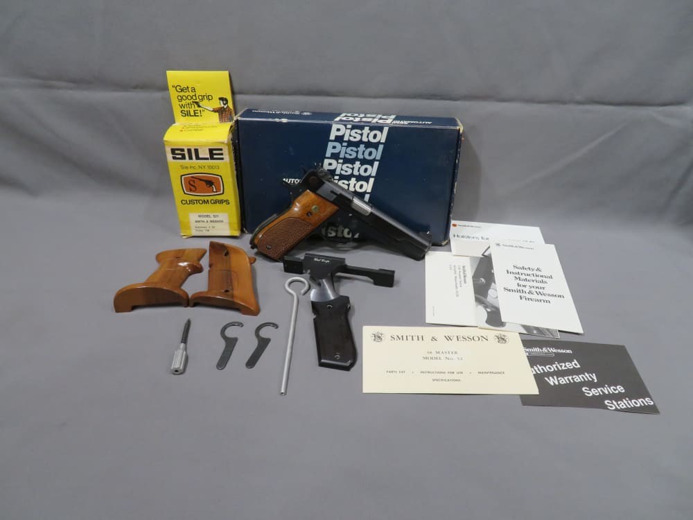 Smith & Wesson Model 52-2 .38 Special Target Pistol 52-img-0