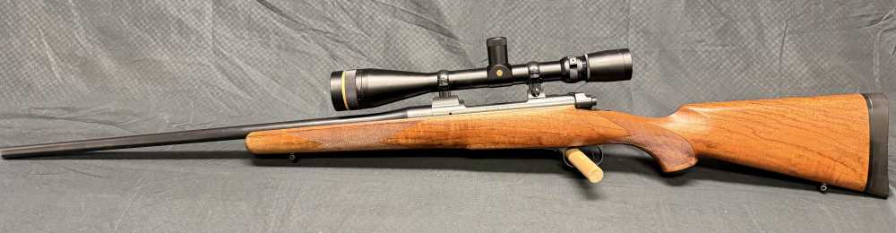 EXCELLENT DAKOTA ARMS 76 270 WIN WITH LEUPOLD VX-lll 6.5-20-40 -img-1