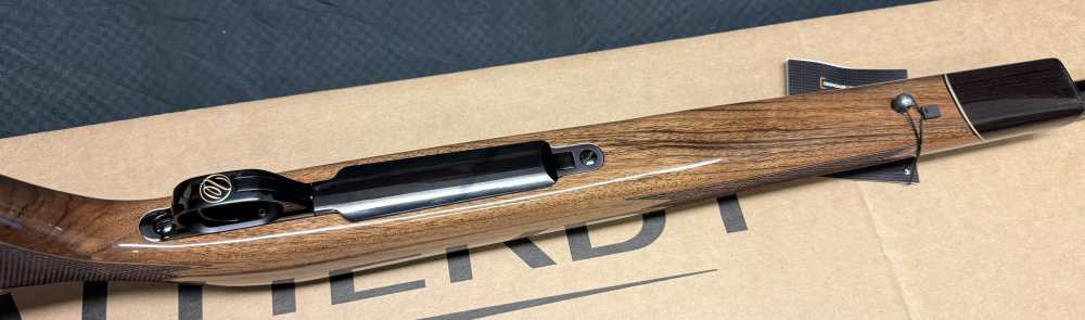 WEATHERBY MARK V DELUXE 460 WBY MAG-img-11