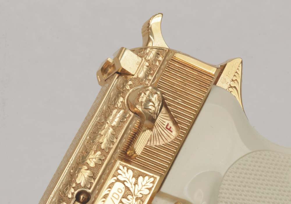 Walther P38 Factory Engraved Gold 9mm Pistol Like New In The Box-img-4