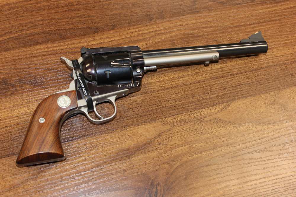 VERY RARE Ruger Blackhawk Black Hawk Wars Anniversary revolver!!-img-7