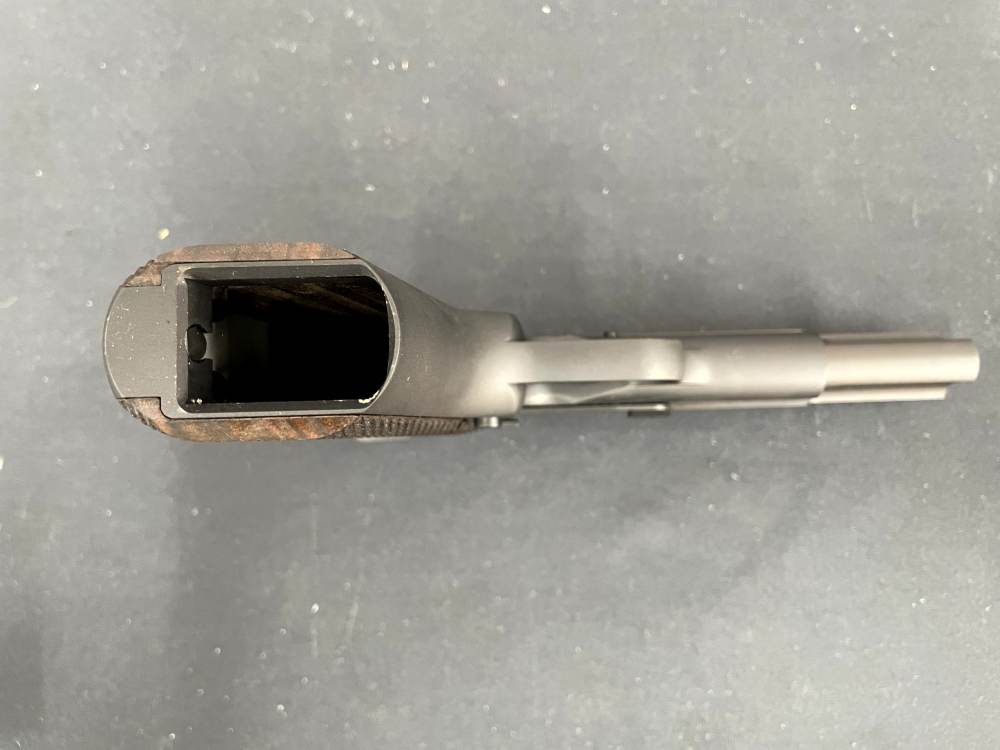 SPRINGFIELD ARMROY SA-35 HIGH POWER 9MM 6 MAGS SA35 LIKE NEW-img-3