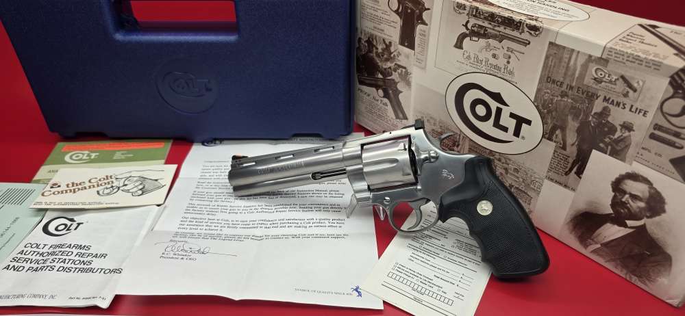 Extremely Rare 1992 1st Edition Colt Anaconda 6" .45 Colt Original Box -img-0