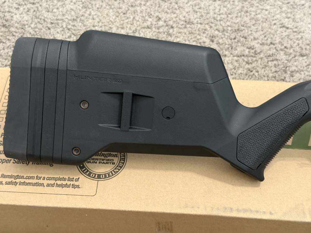 Remington 700 AAC-SD 300 Blackout sps tactical varmint 16.5” 1-7” LNIB-img-1