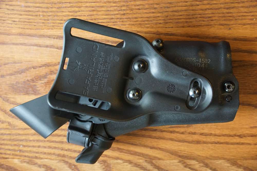 Safariland LEVEL III Retention Holster...  Staccato...-img-1