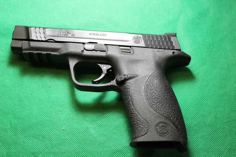 Smith & Wesson M&P 45 Stainless Pistol S&W M&P45 ACP w 3 Mags NICE-img-1
