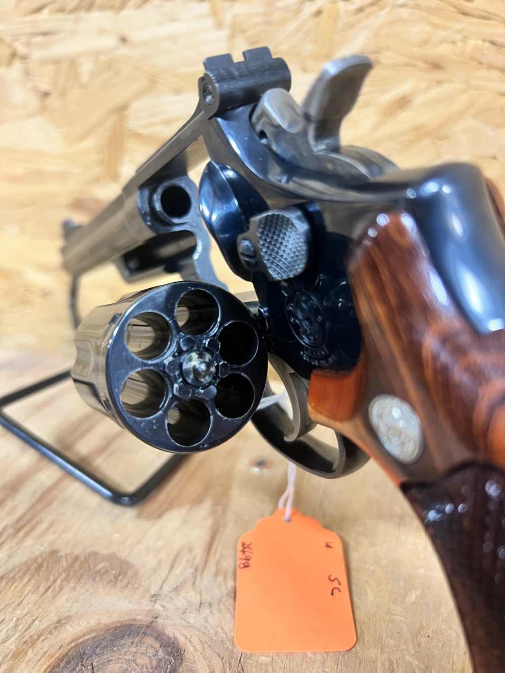Smith and Wesson 19-6 357MAG 6" - NO CC FEES!-img-10