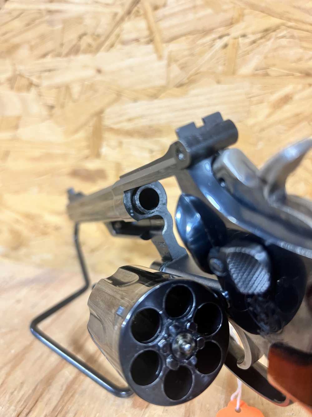 Smith and Wesson 19-6 357MAG 6" - NO CC FEES!-img-11