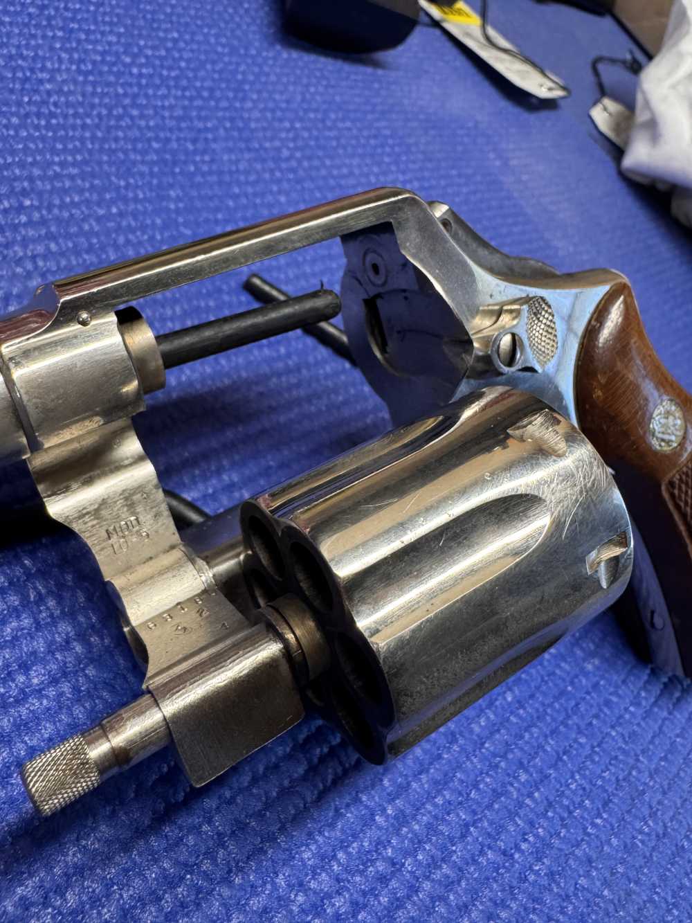 Smith & Wesson 10-5 Nickel, 2" BL 38 Special-img-9
