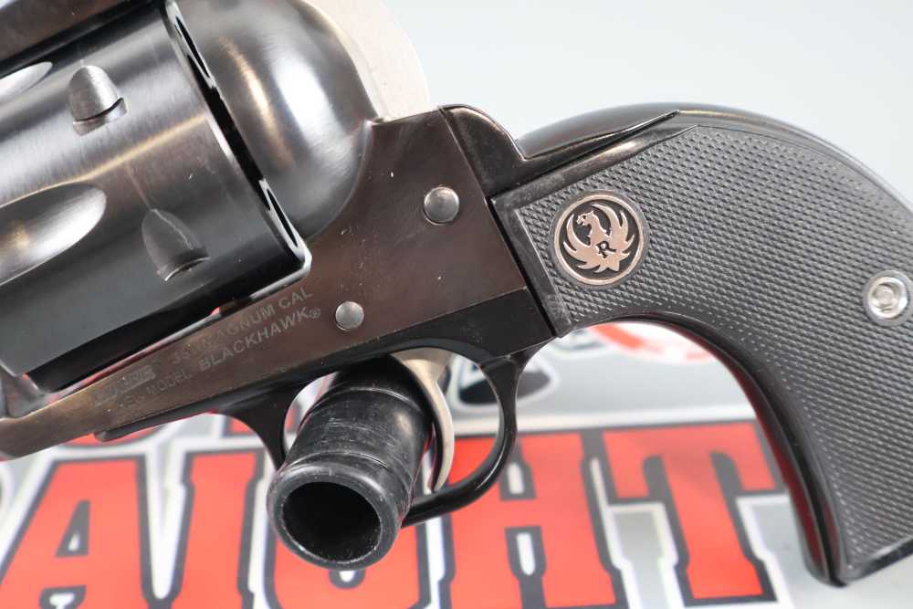 Ruger New Model Blackhawk .357 MAG 6 1/2"bbl w/Case-img-12