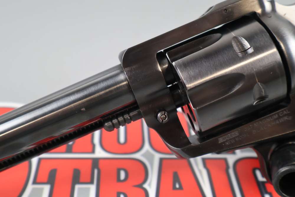 Ruger New Model Blackhawk .357 MAG 6 1/2"bbl w/Case-img-15