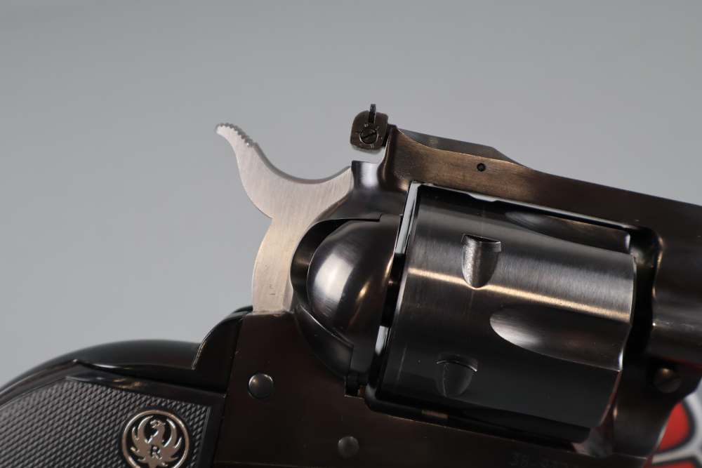 Ruger New Model Blackhawk .357 MAG 6 1/2"bbl w/Case-img-6
