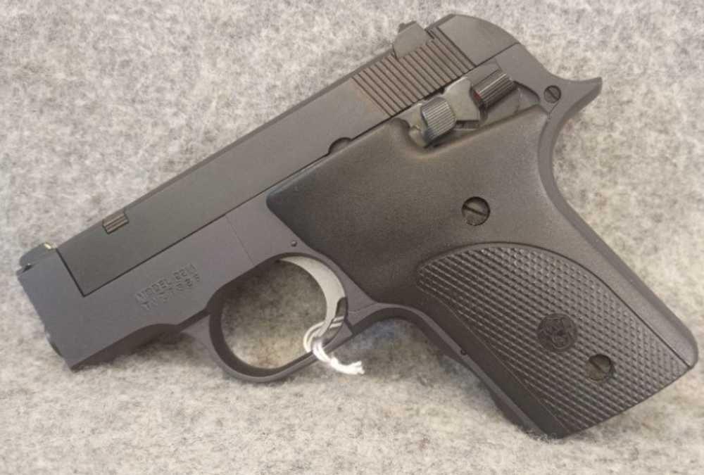 Smith & Wesson 2214-img-0